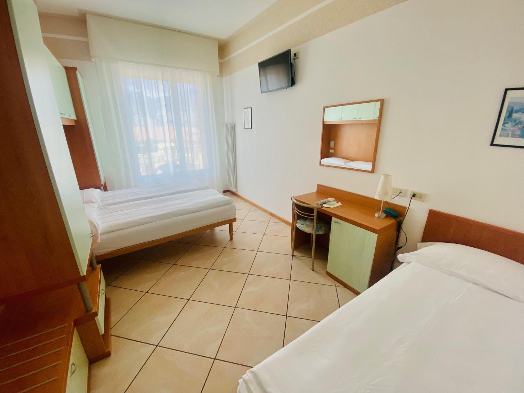Hotel Ideal Malcesine Kültér fotó